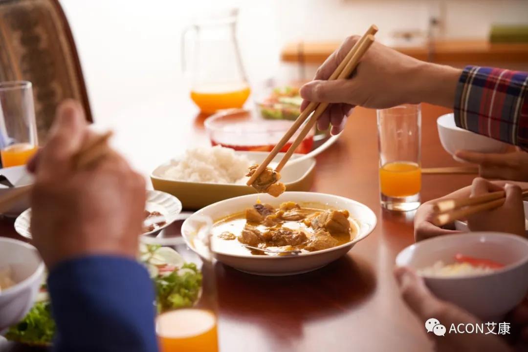 因為忽視身體出現(xiàn)的這些變化，他們最后被確診結(jié)腸癌